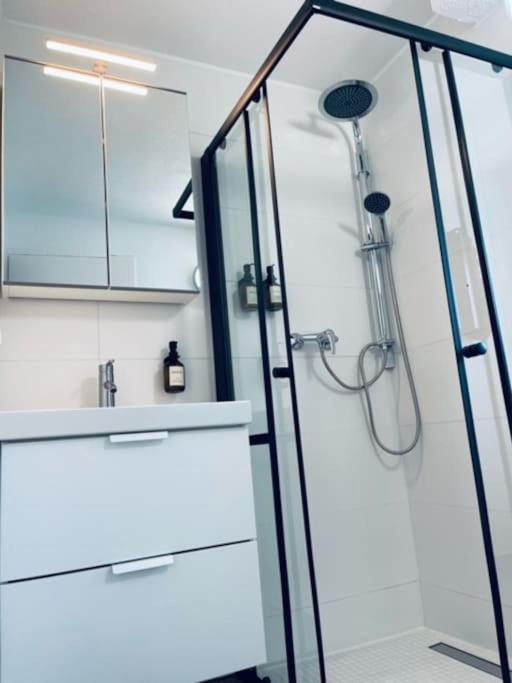 Ferienwohnung Hilda Uttenweiler Bagian luar foto